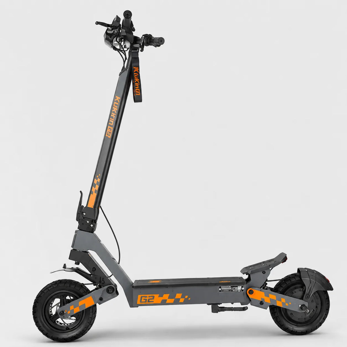 Kukirin G2 pliée, guidon rabattu le long du plateau